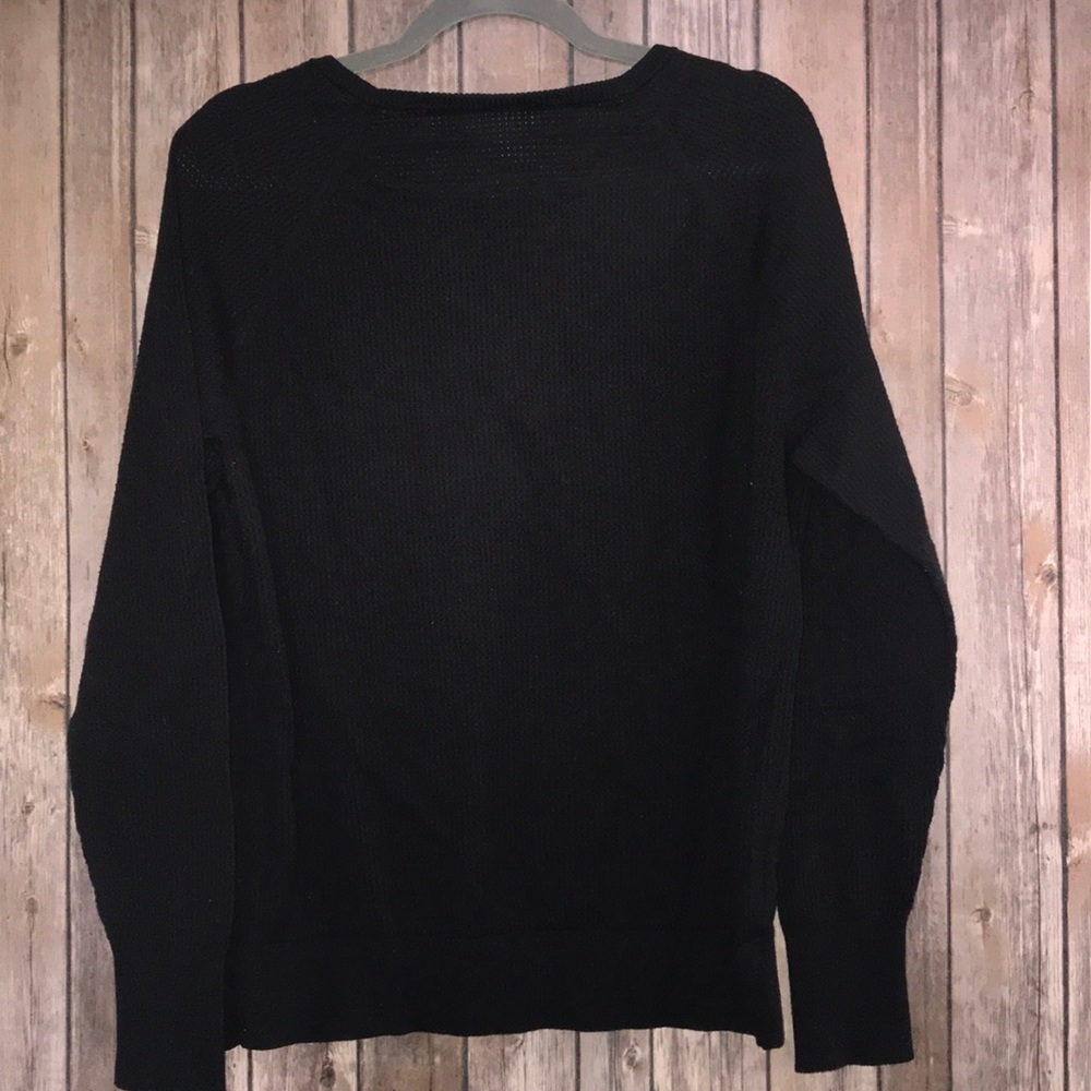 Nike Dri-Fit Top - Picture 5 of 5